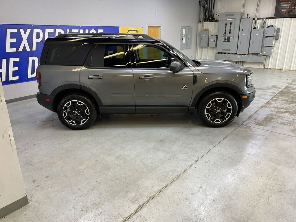 Used 2025 Ford Bronco Sport Outer Banks w/ Outer Banks Tech Package+ AWD/4WD image 8