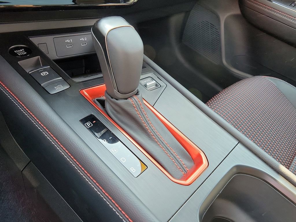 New 2025 Nissan Kicks SR w/ SR Premium Package AWD/4WD image 13