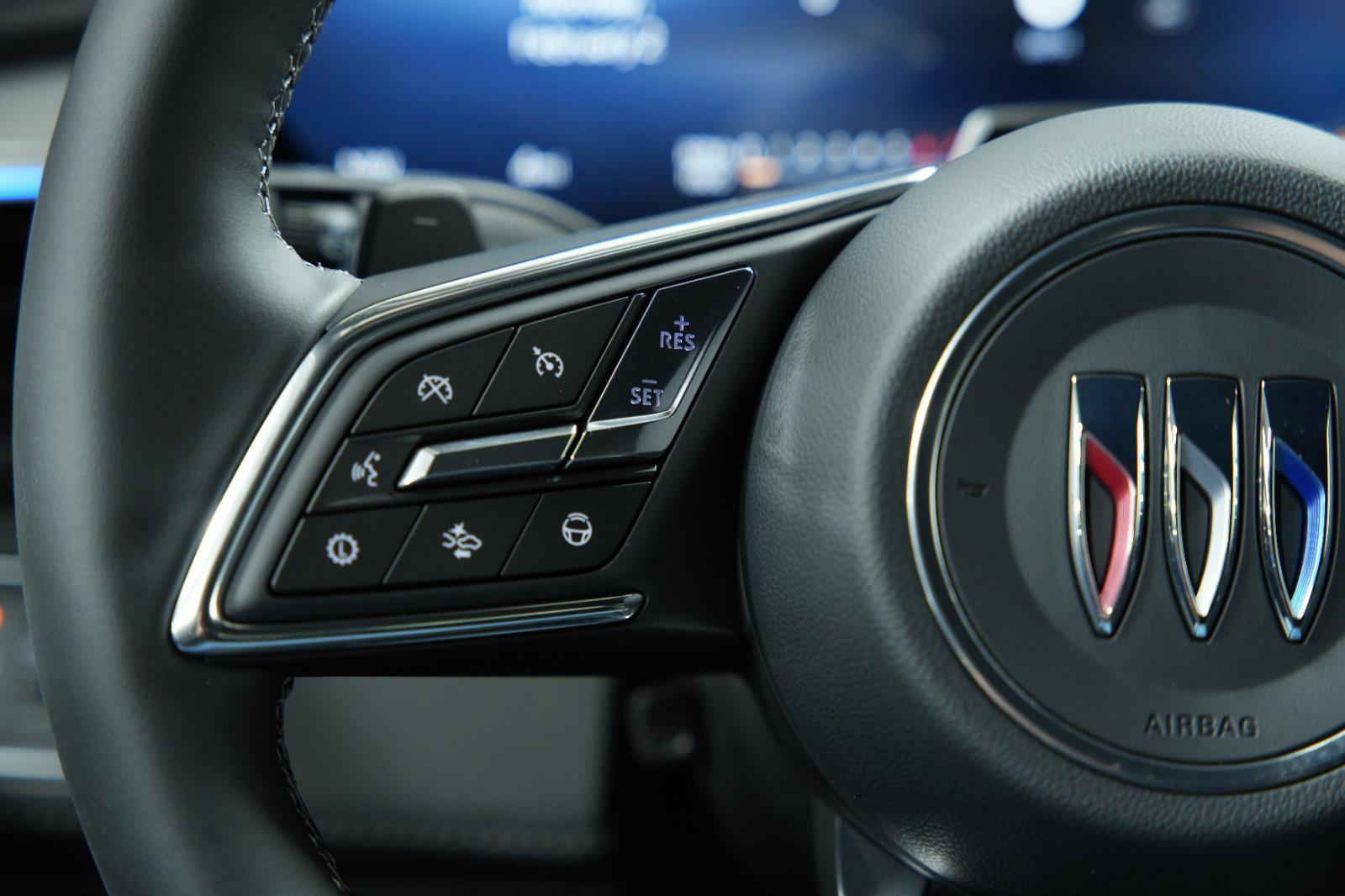 New 2026 Buick Enclave Avenir w/ Super Cruise Package image 36