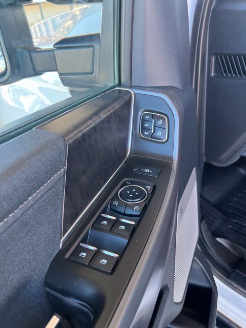 Used 2024 Ford F250 Lariat w/ Sport Appearance Package AWD/4WD image 14