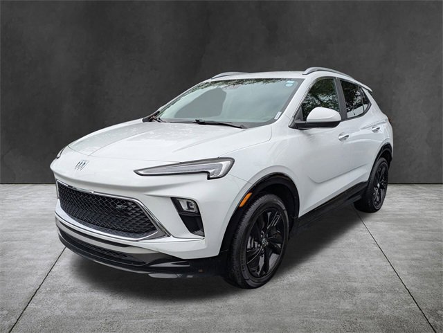 Used 2024 Buick Encore GX Sport Touring image 8