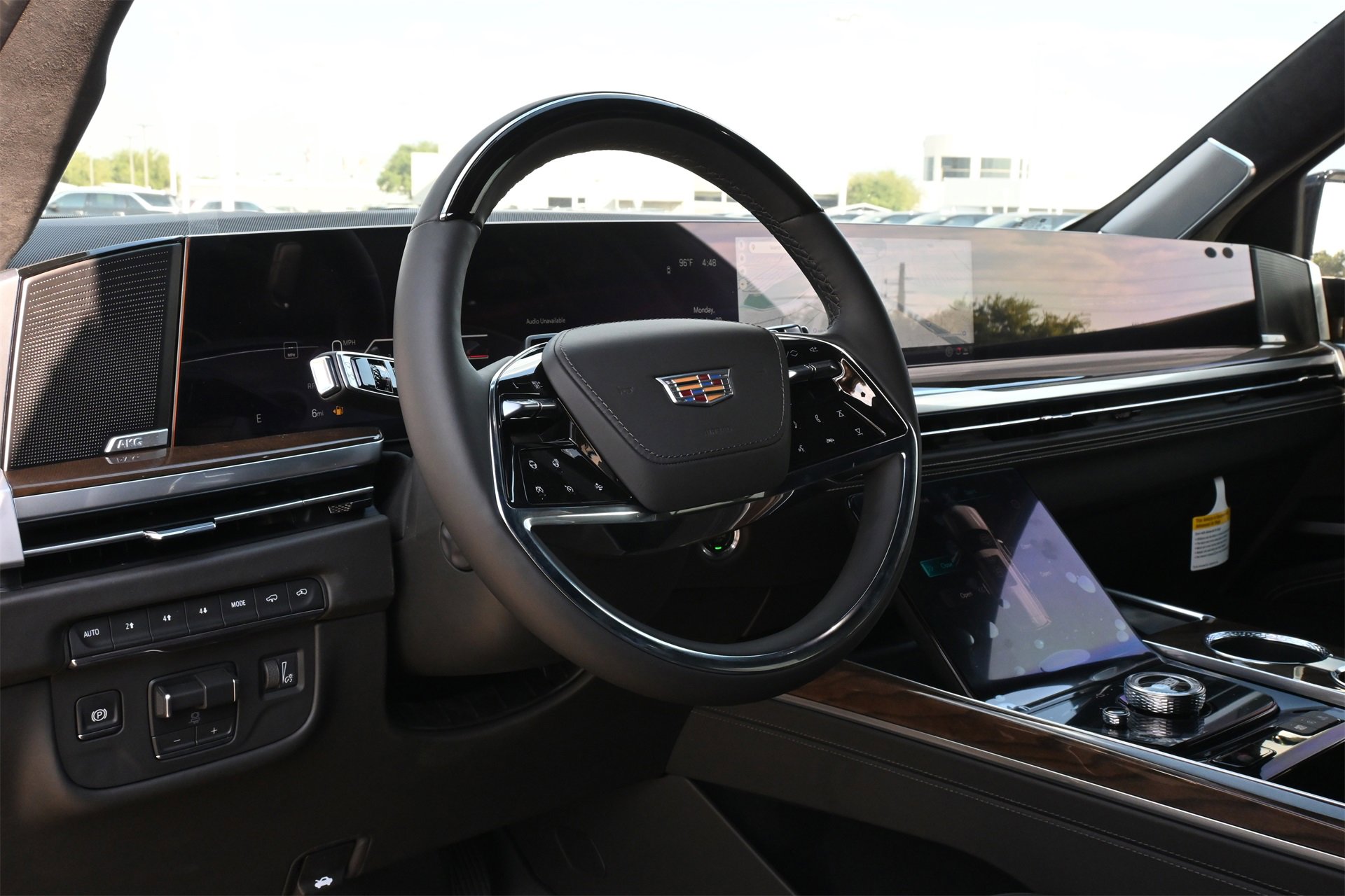 New 2025 Cadillac Escalade Sport Platinum w/ LPO, ONYX Package image 16