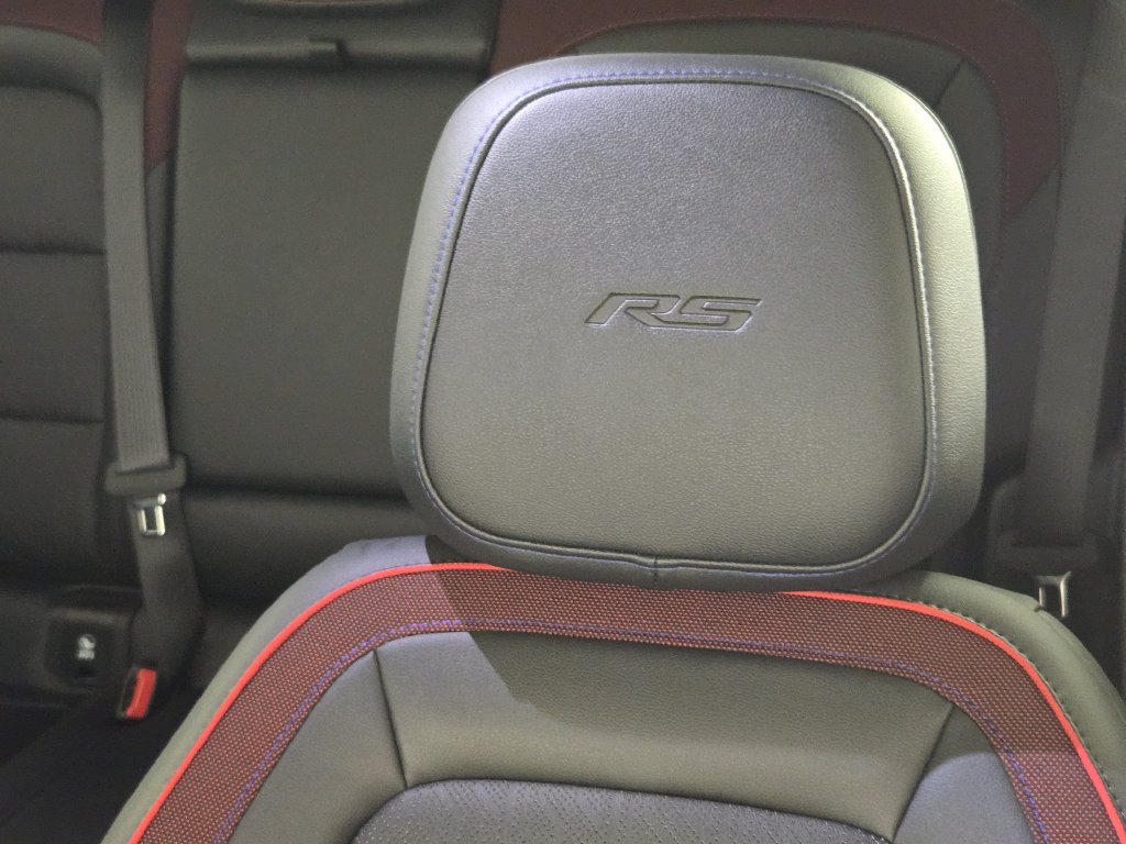 New 2026 Chevrolet Equinox RS w/ Convenience Package III FWD image 27
