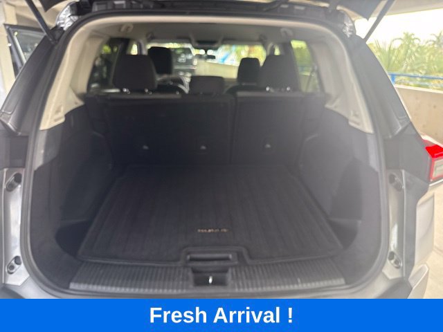 Used 2023 Nissan Rogue SV FWD image 4