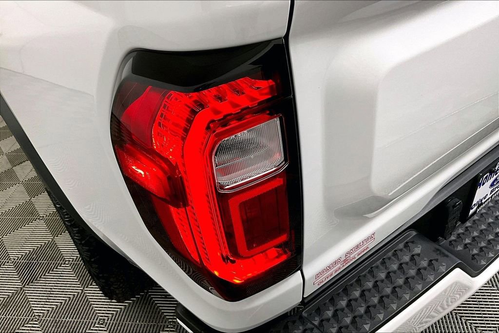 Used 2024 GMC Canyon Elevation w/ Convenience Package image 28