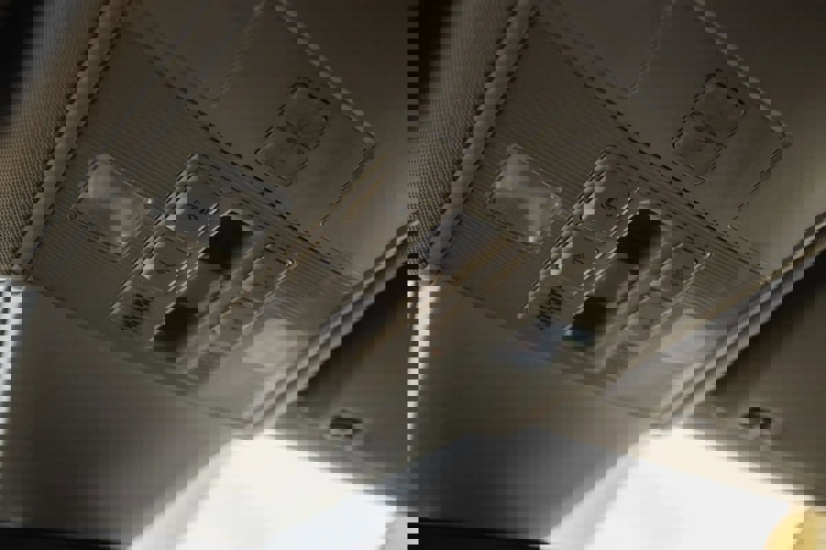 Used 2018 Volkswagen Atlas SEL Premium image 26