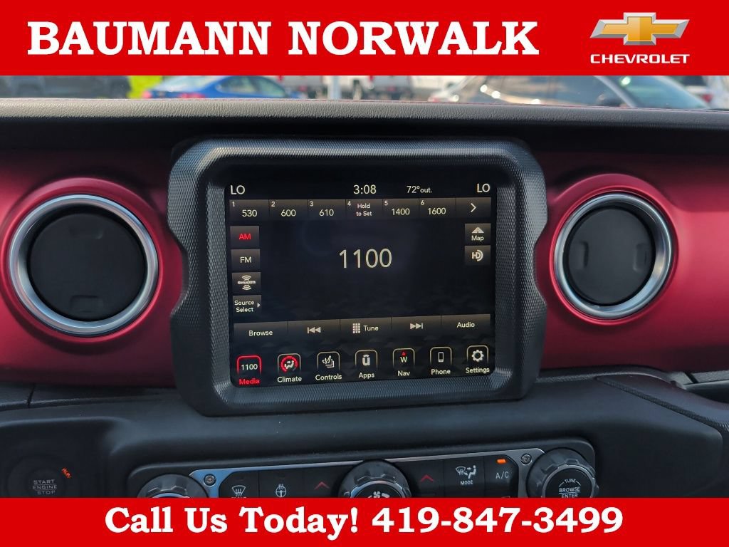 Used 2023 Jeep Gladiator Rubicon w/ Cold Weather Group AWD/4WD image 27