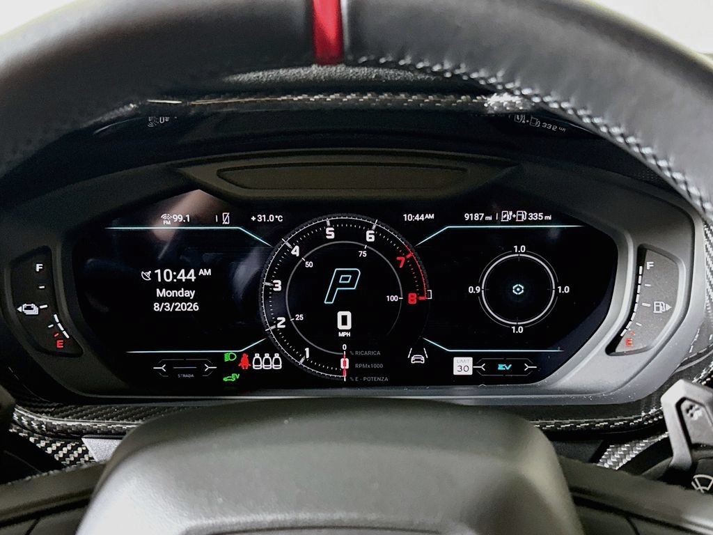Used 2025 Lamborghini Urus SE AWD/4WD image 11