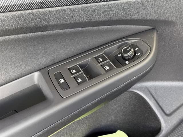 New 2025 Volkswagen GTI SE FWD image 23