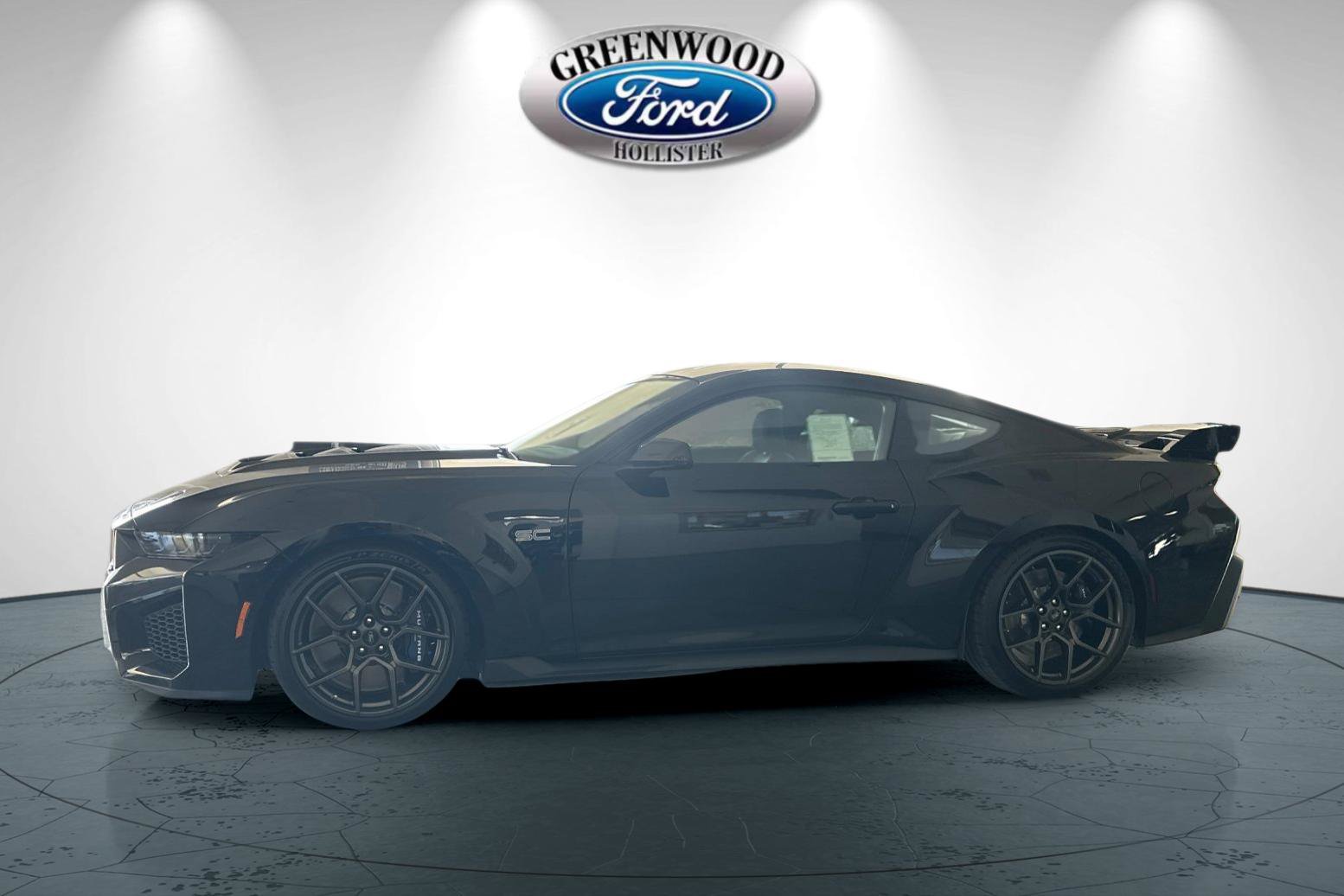 New 2026 Ford Mustang Dark Horse SC w/ Carbon Fiber Exterior Package RWD image 5