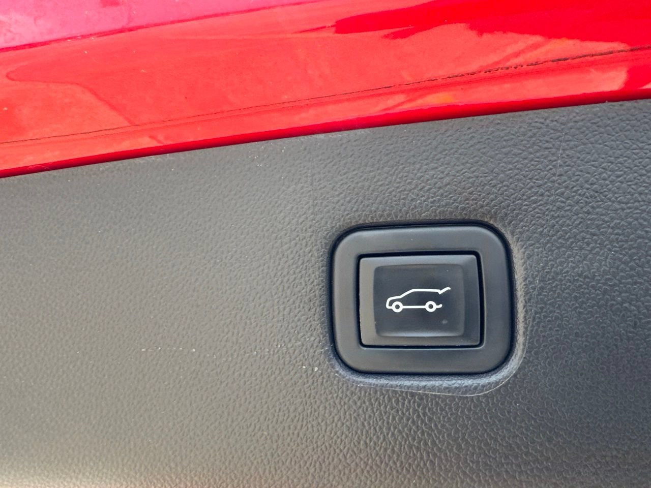 Used 2021 Chevrolet Blazer LT FWD image 30