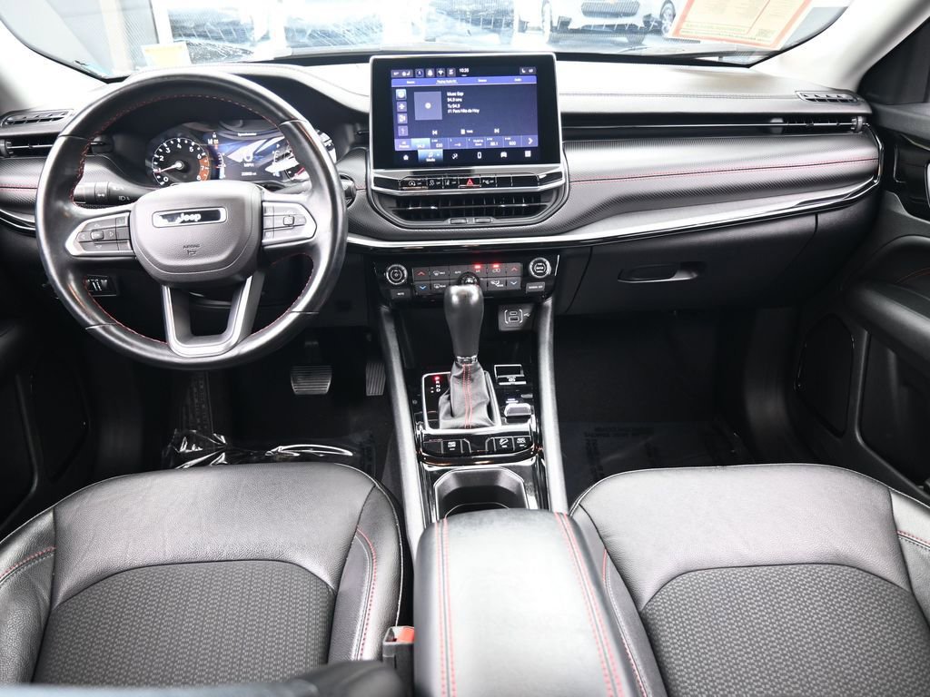 Used 2022 Jeep Compass Trailhawk w/ Trailhawk Convenience Group image 35