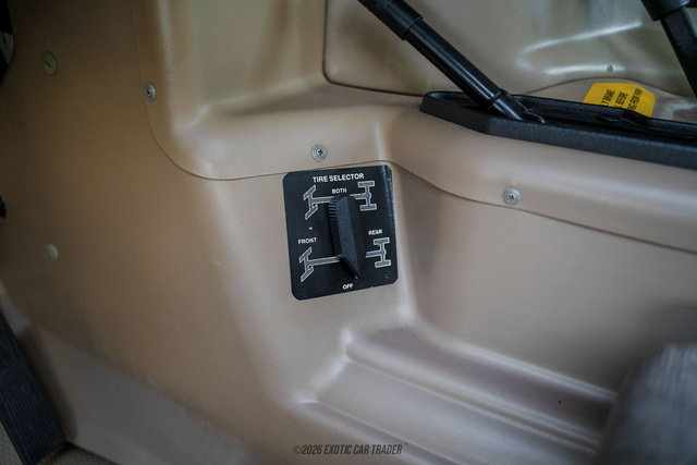 Used 1994 HUMMER H1 4-Door Hard Top AWD/4WD image 45