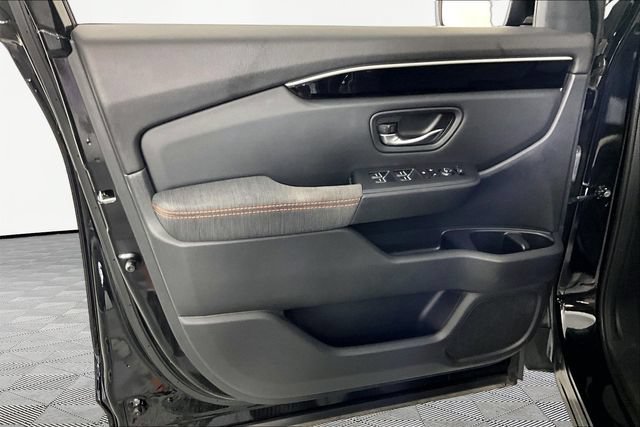 Used 2024 Honda Pilot Sport image 19