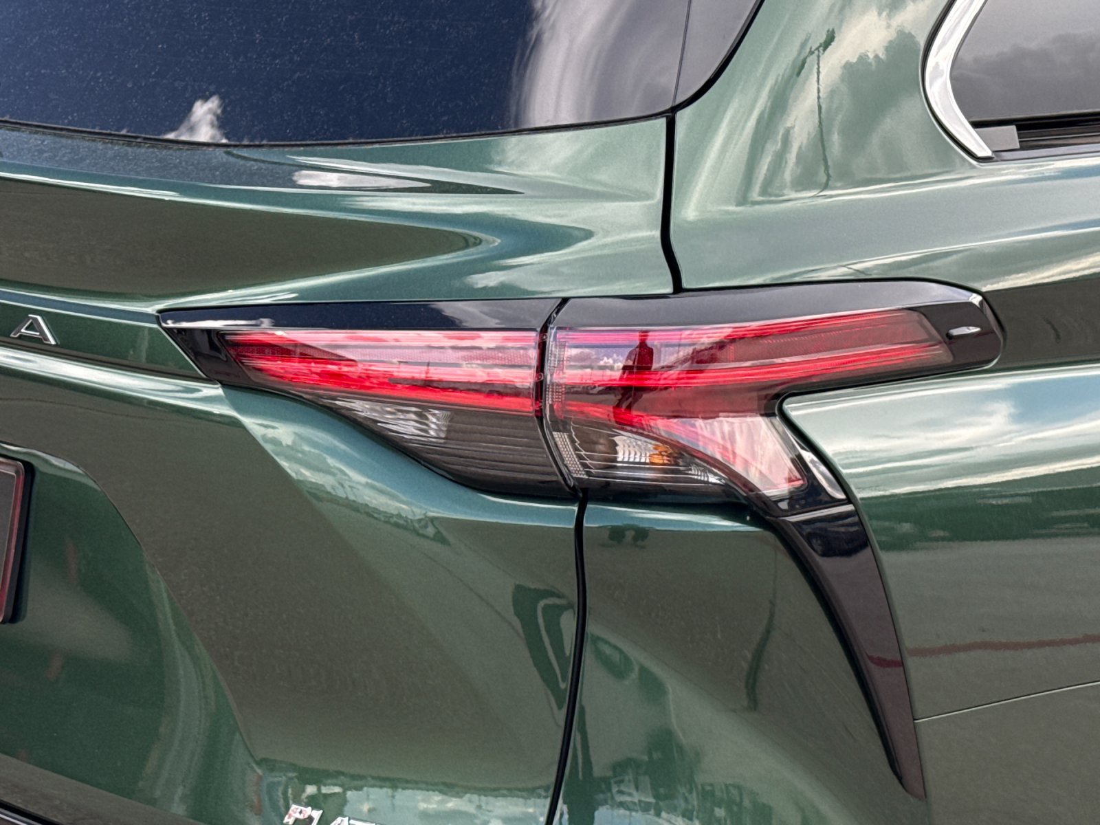 New 2026 Toyota Sienna Platinum AWD/4WD image 26