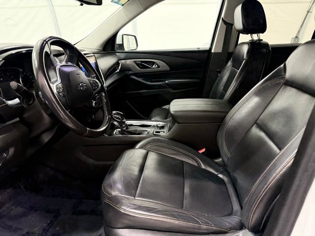 Used 2021 Chevrolet Traverse RS image 15