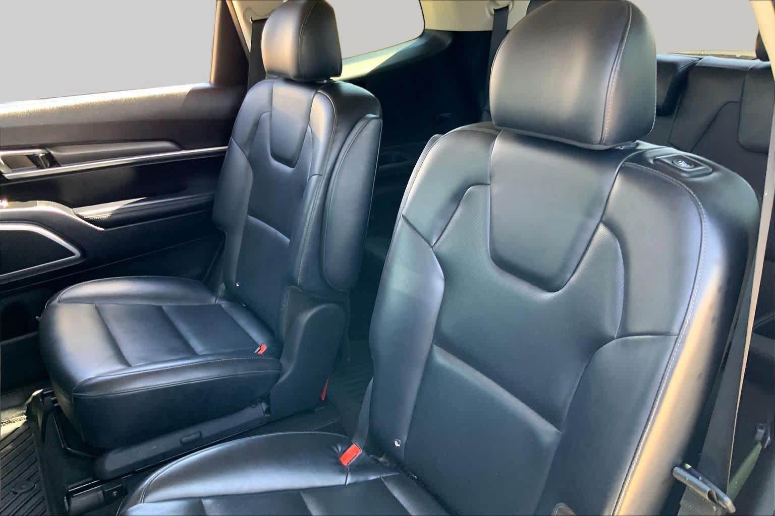 Certified 2022 Kia Telluride S FWD image 20