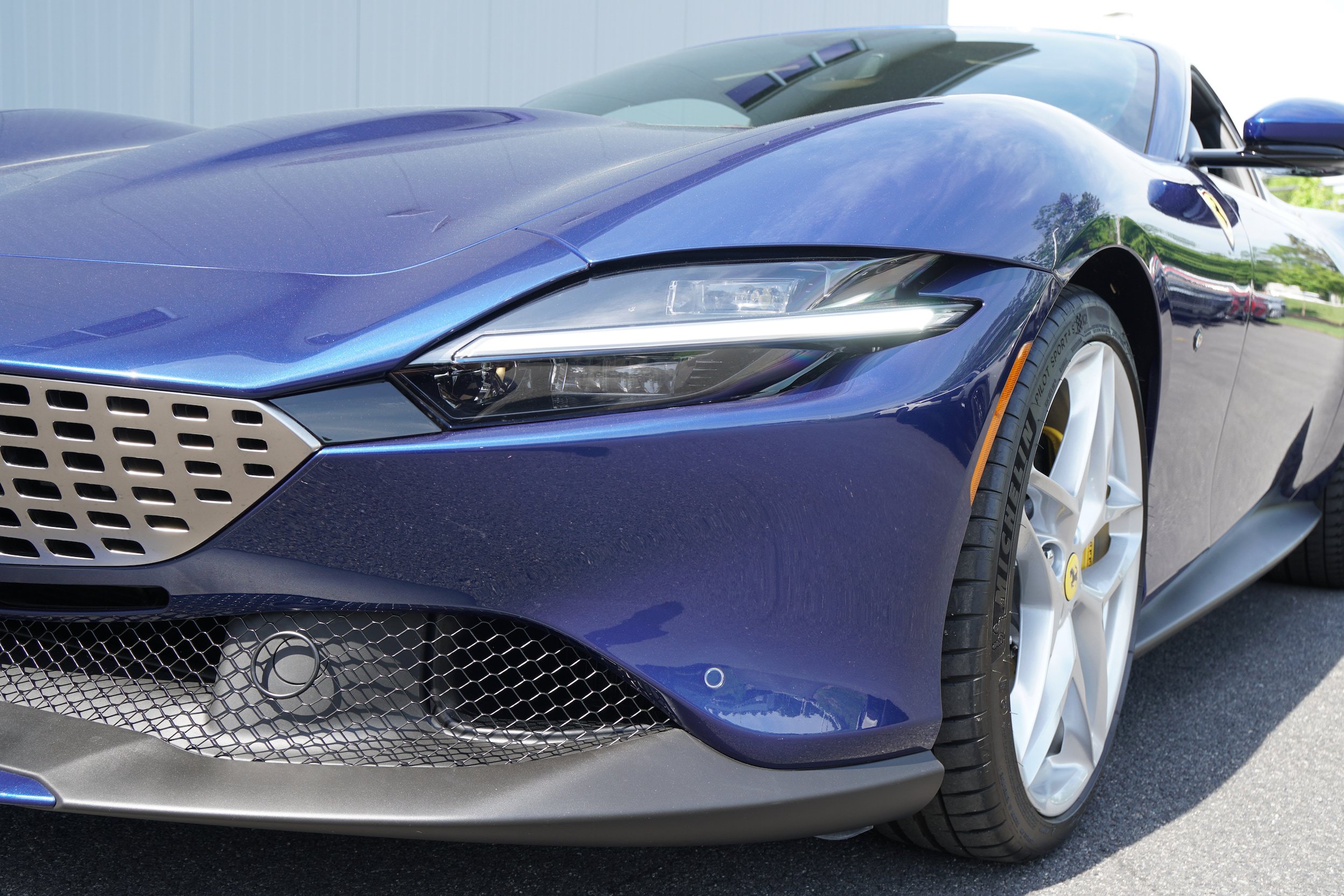 Used 2022 Ferrari Roma RWD image 35