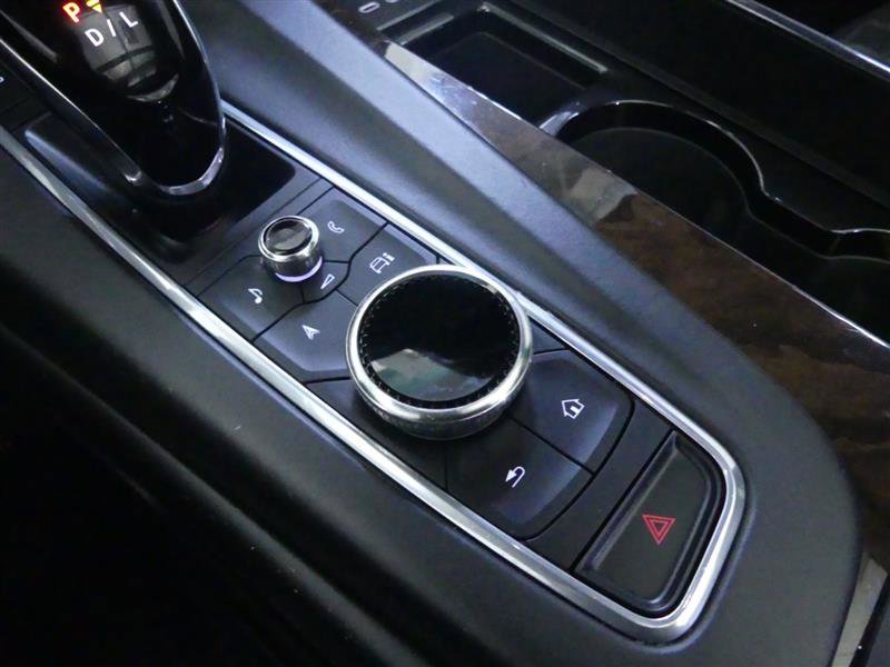 Used 2021 Cadillac Escalade Premium Luxury Platinum image 20