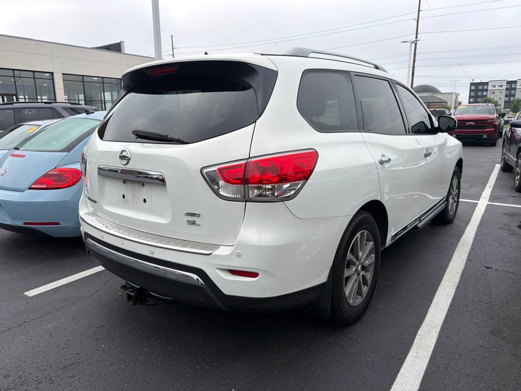 Used 2014 Nissan Pathfinder SL w/ Cargo Package AWD/4WD image 3