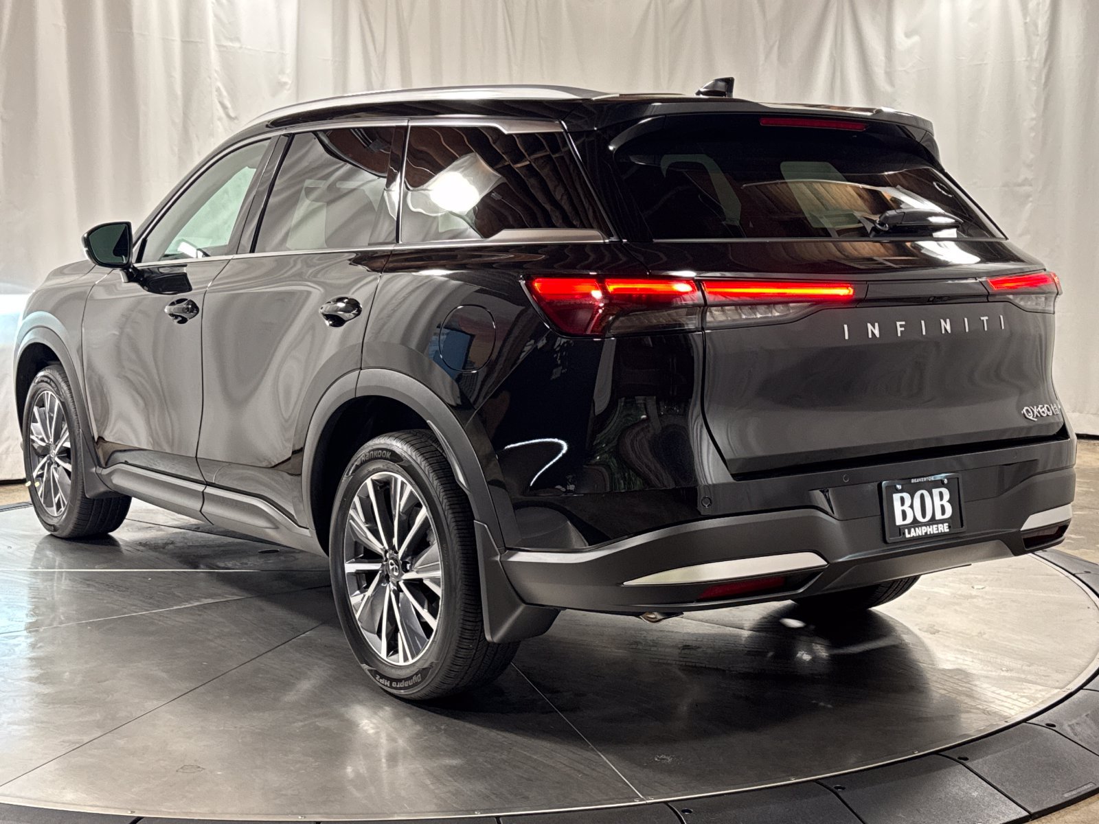 New 2027 INFINITI QX60 Luxe w/ Cargo Package AWD/4WD image 9