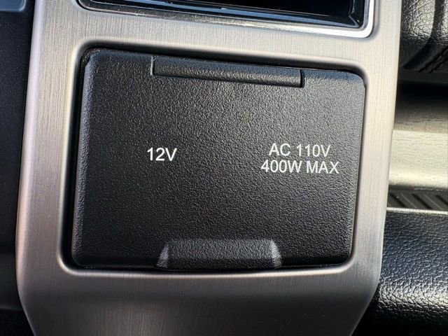 Used 2019 Ford F150 Platinum w/ Equipment Group 701A Luxury image 17