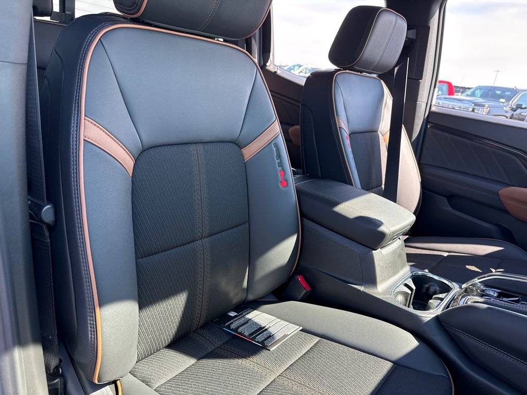 New 2026 GMC Canyon AT4 image 37