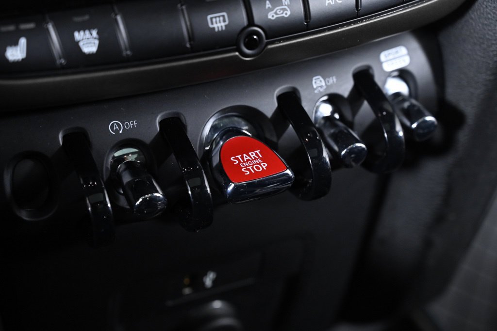 Certified 2024 MINI Cooper Countryman S FWD image 18