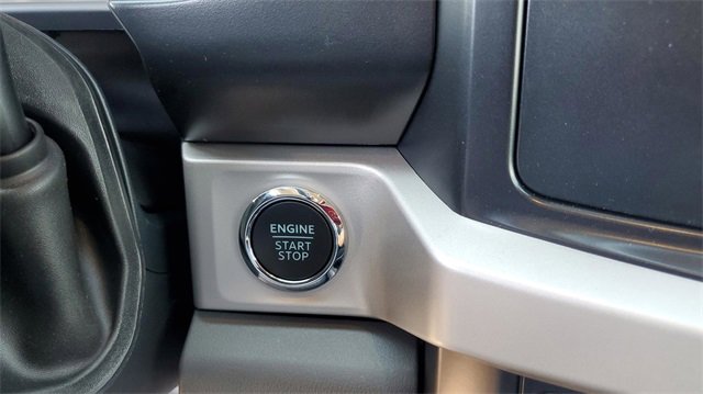 New 2026 Ford F250 4x4 Crew Cab Super Duty image 31
