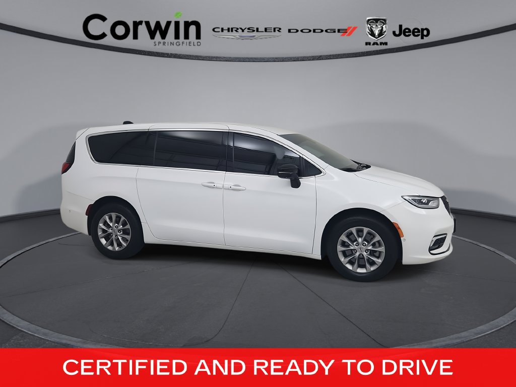 Certified 2025 Chrysler Pacifica Select AWD/4WD 360° Tour