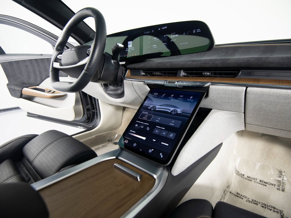 Used 2022 Lucid Air Grand Touring image 25
