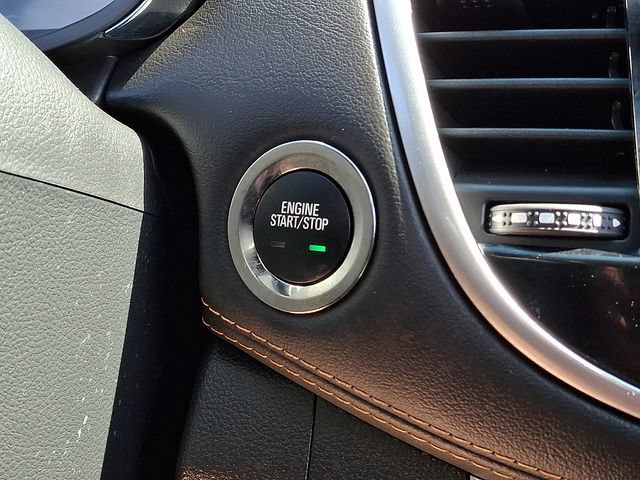 Used 2019 Chevrolet Trax LT w/ LT Convenience Package FWD image 22