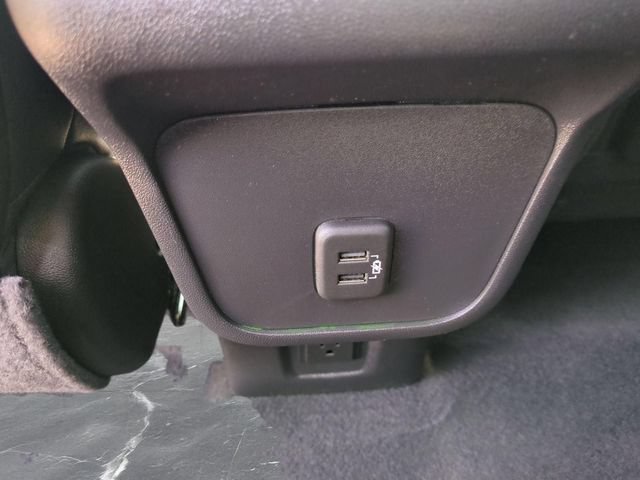 Certified 2023 GMC Terrain SLT w/ Infotainment Package II AWD/4WD image 21