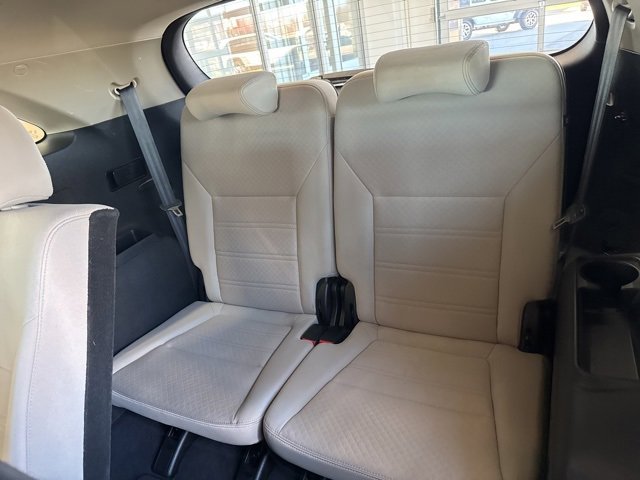 Used 2019 Kia Sorento LX w/ LX Convenience Package image 14
