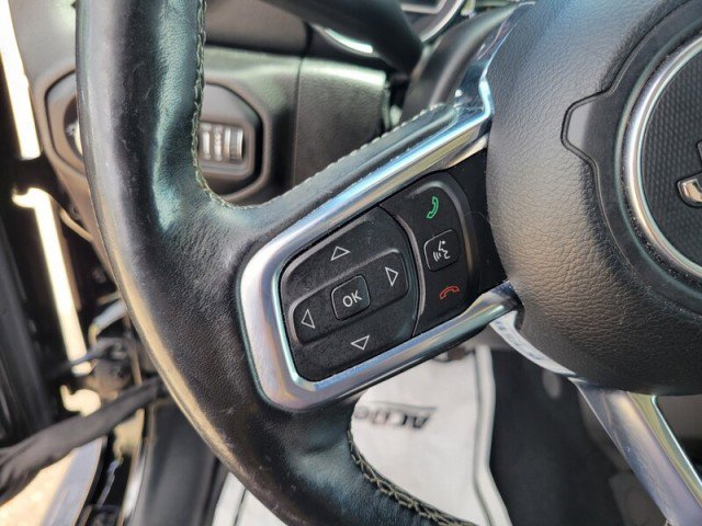 Used 2019 Jeep Wrangler Unlimited Sahara w/ Quick Order Package 24M Moab AWD/4WD image 14
