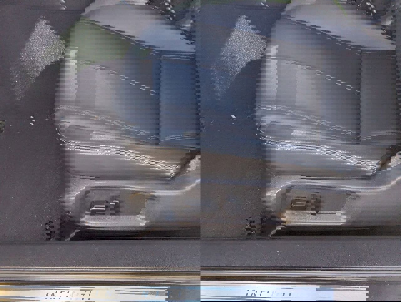 Certified 2018 INFINITI Q60 3.0t Luxe RWD image 18