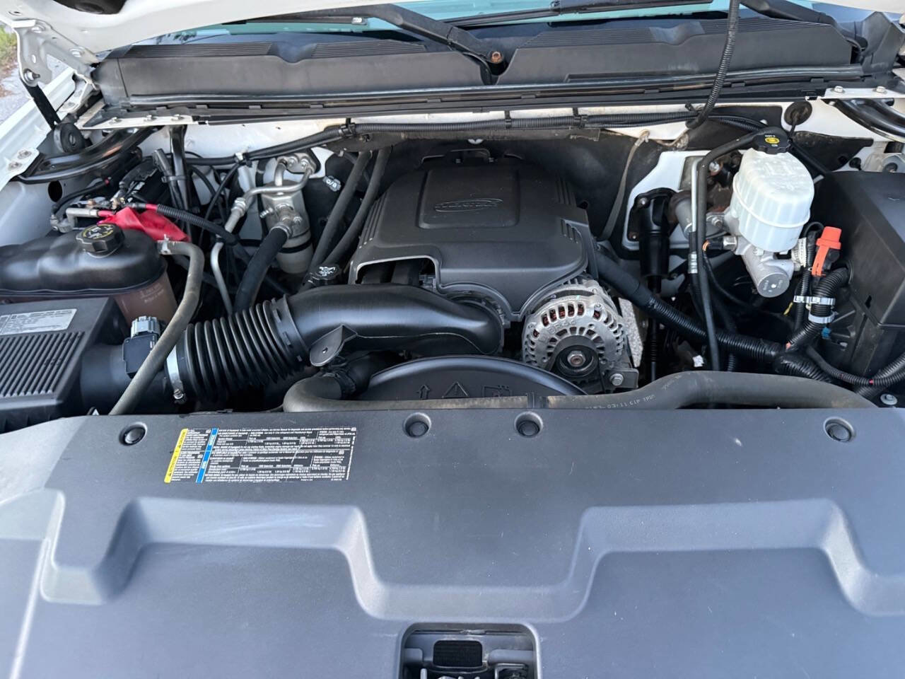 Used 2010 Chevrolet Silverado 3500 W/T w/ Snow Plow Prep Package image 35