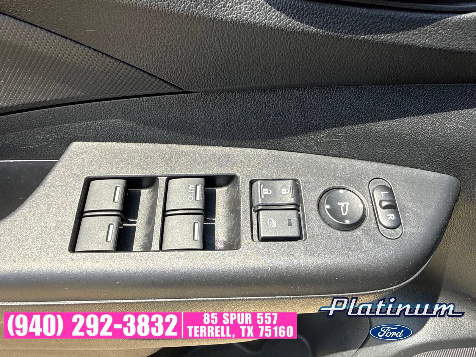 Used 2015 Honda CR-V LX image 16