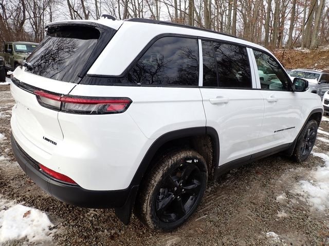 New 2025 Jeep Grand Cherokee Limited w/ Black Appearance Package image 7
