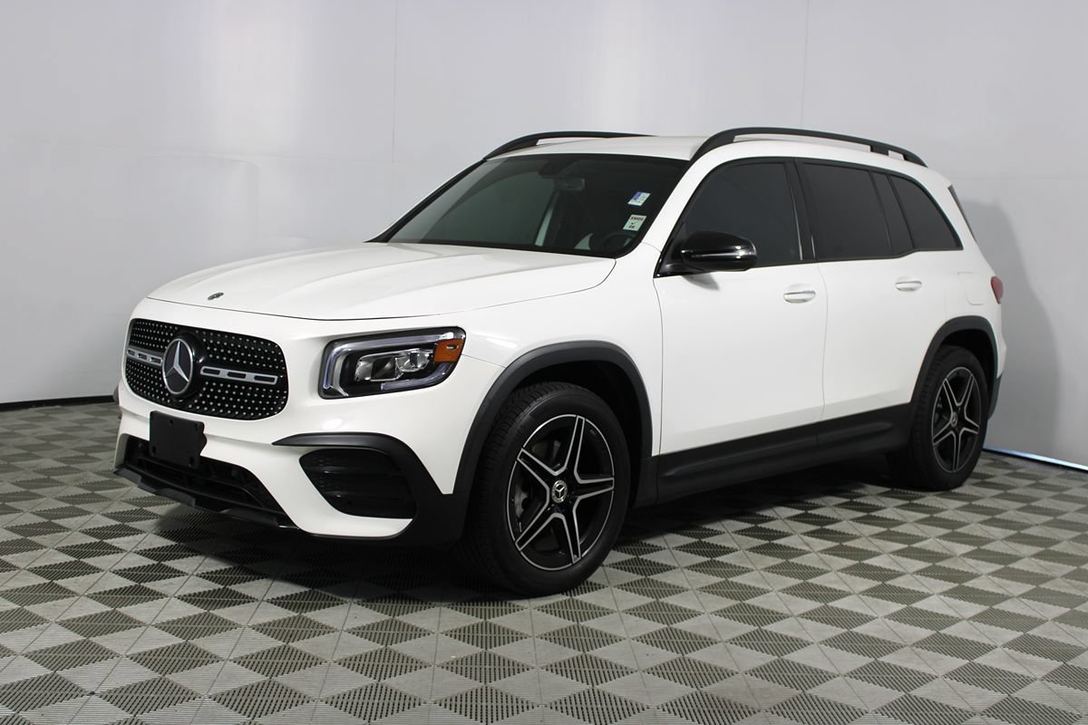 Used 2021 Mercedes-Benz GLB 250 image 3