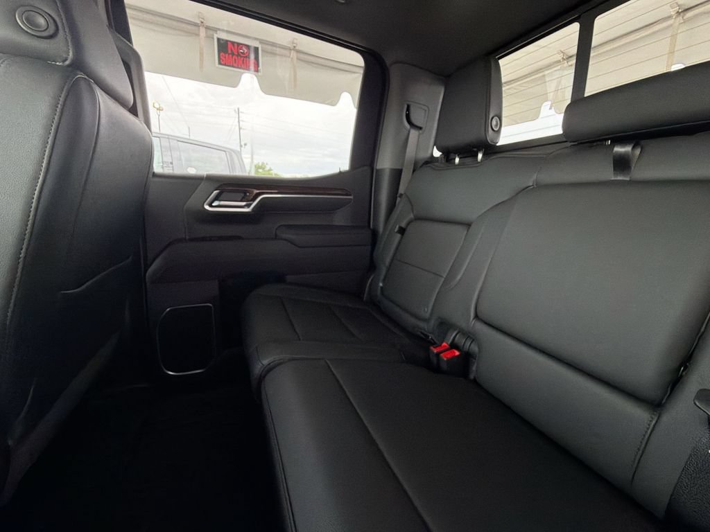 New 2026 GMC Sierra 1500 Elevation w/ Elevation Premium Package AWD/4WD image 12