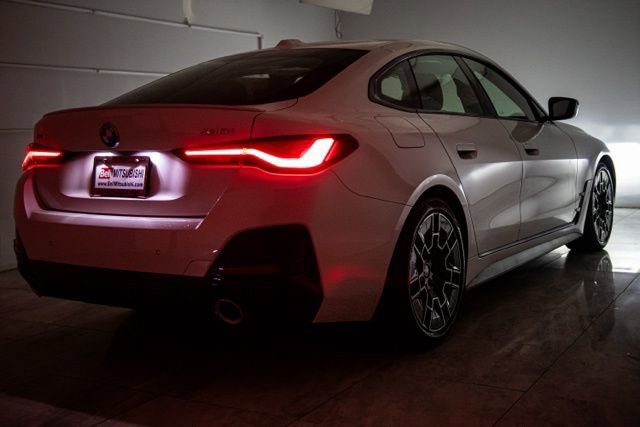 Used 2025 BMW 430i xDrive w/ M Sport Package image 41