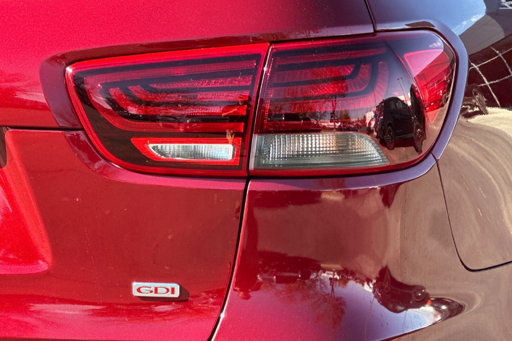 Used 2020 Kia Sorento LX FWD image 9