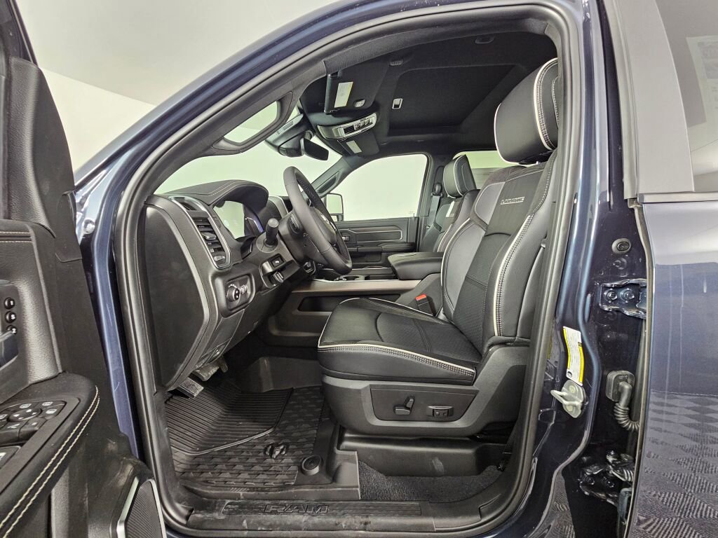 New 2026 RAM 3500 Laramie w/ Night Edition AWD/4WD image 18