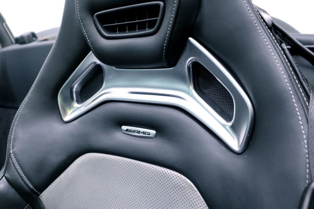 Used 2019 Mercedes-Benz AMG GT image 28