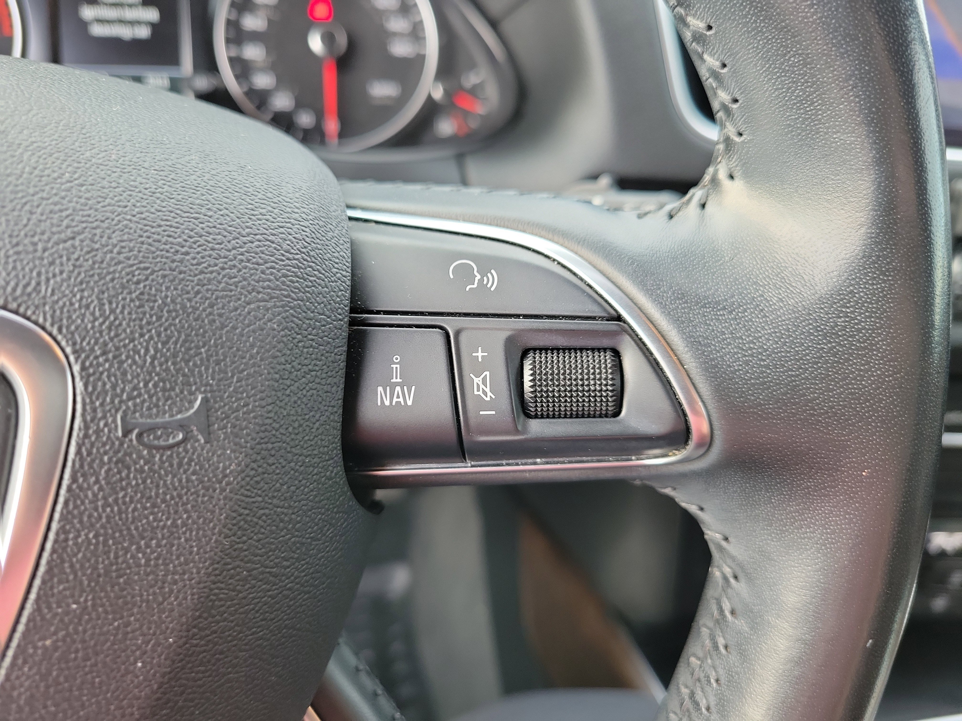 Used 2015 Audi Q5 2.0T Premium Plus image 22