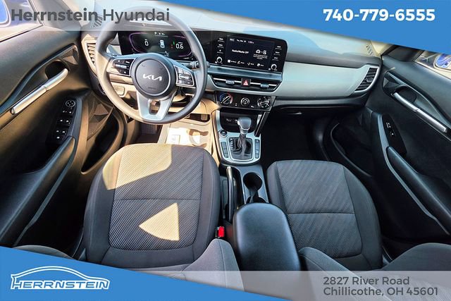 Used 2024 Kia Seltos LX AWD/4WD image 12