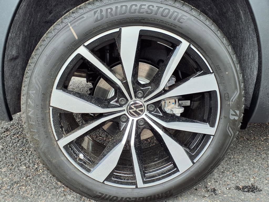 New 2025 Volkswagen Atlas SEL Premium R-Line image 7