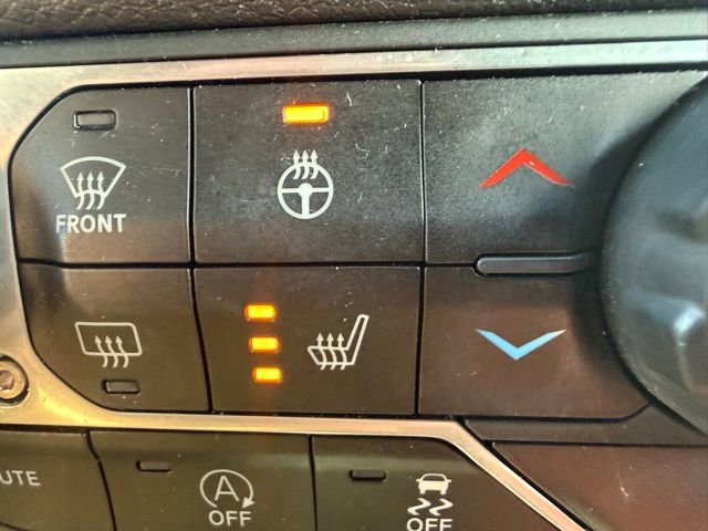 Used 2024 Jeep Wrangler Sport S image 24