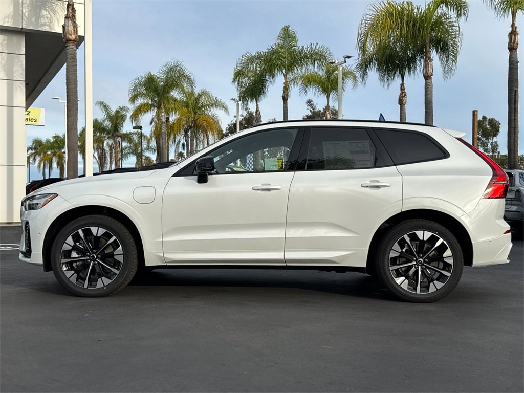 New 2026 Volvo XC60 T8 Plus w/ Protection Package Premier image 2